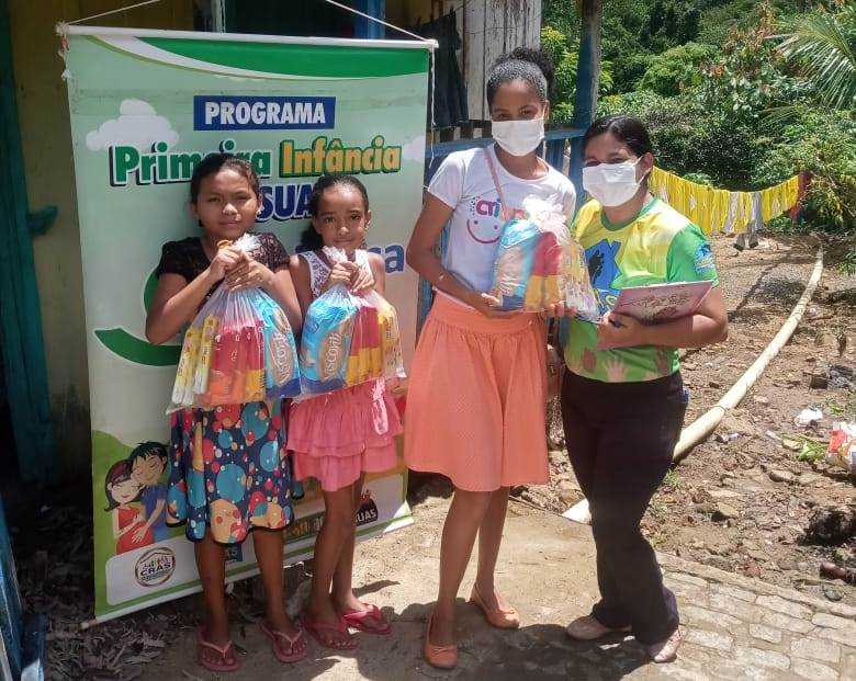 Camacã: Secretaria de Assistência Social faz visitas e entregas de produtos em povoado e zona rural